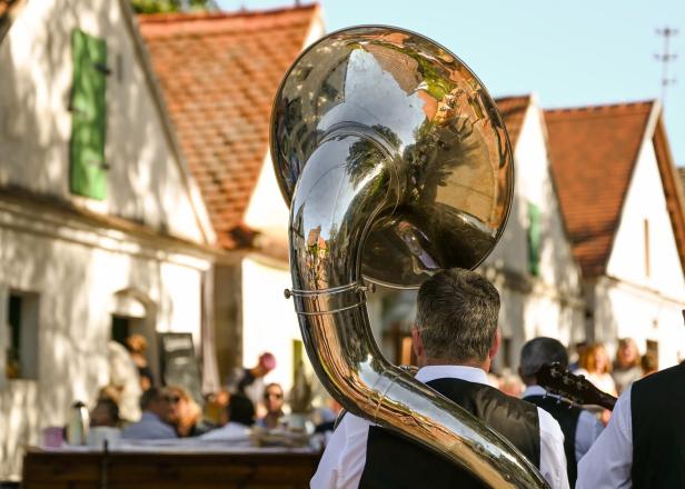 Musikanten in einer Altstadt 
