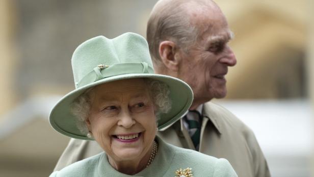 Hatte Queen Elizabeth eine Affäre? Ex-Pressechef ärgert sich