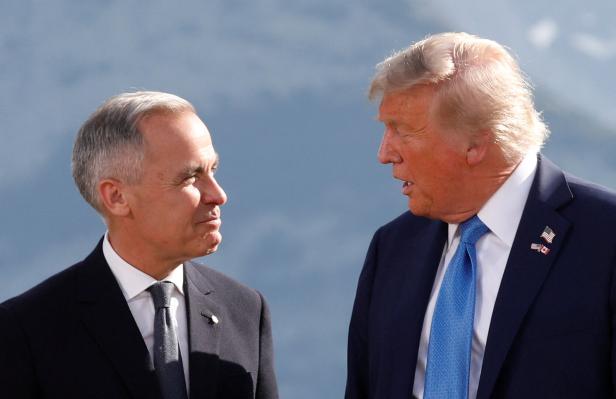 Der neue kanadische Premier Mark Carney und Donald Trump beim G7-Gipfel in Kanada im Juni. Mark Carney und Donald Trump