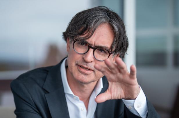 INTERVIEW MIT ORF-"SOMMERGESPRÄCHE"-MODERATOR KLAUS WEBHOFER