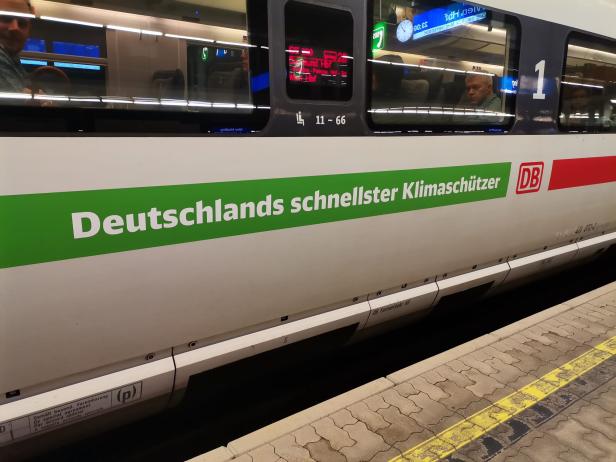 Die Deutsche Bahn.