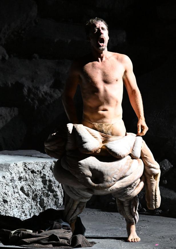 SALZBURGER FESTSPIELE 2025: FOTOPROBE ?DREI SCHWESTERN? SALZBURGER FESTSPIELE 2025: FOTOPROBE ?DREI SCHWESTERN?