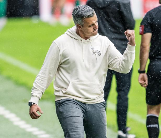 FUSSBALL: ADMIRAL BUNDESLIGA/ 1. RUNDE: WSG TIROL - TSV EGGER GLAS HARTBERG