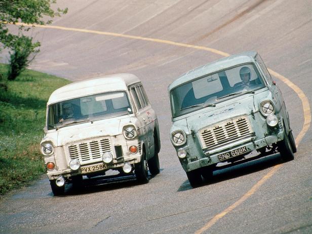 1972fordtransitsatmonza.jpg