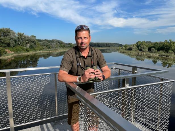 Das Foto zeigt Markus Breuer in der Unteren Lobau.
