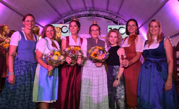 Gruppenfoto der Eröffnung der Wein- und Genusstage in Eisenstadt