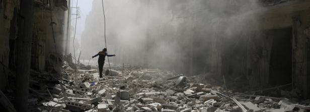 Syrische Armee startet Bodenoffensive auf Aleppo