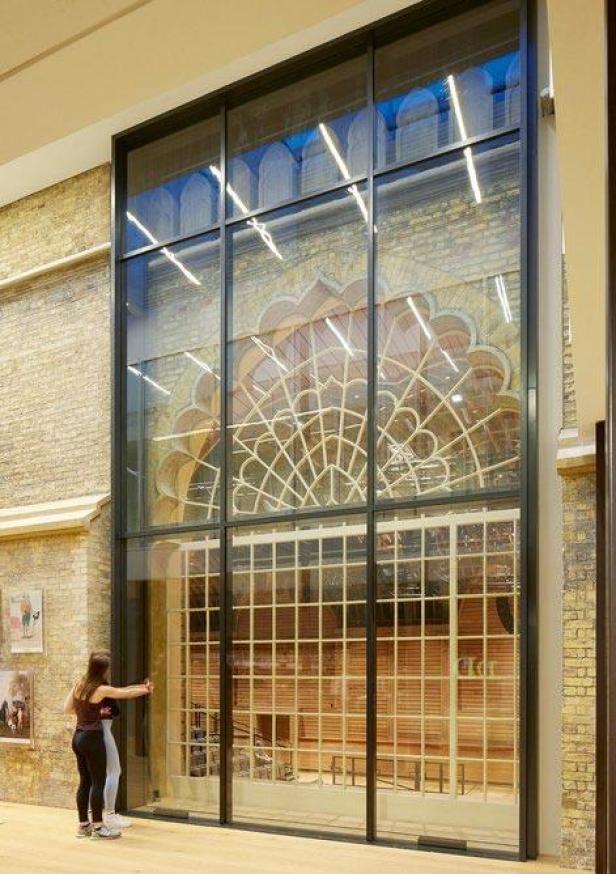 08-Brighton-Corn-Exchange-FCB-Studios