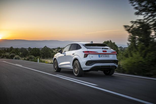 Der Audi Q3 Sportback setzt das Design seiner Vorgänger fort.