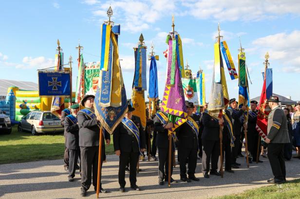 Friedens- und Freiheitsfeier Großharras.