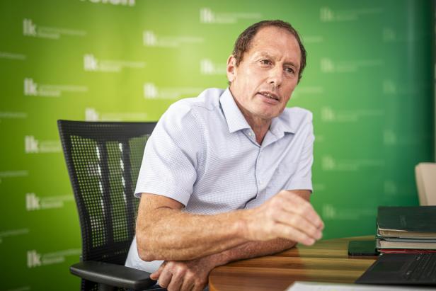 Landwirtschaftskammer-Präsident Josef Moosbrugger im Gespräch.