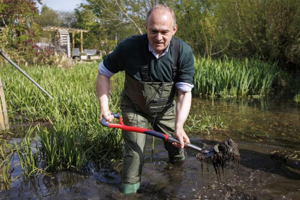 Liberal Democrat leader Ed Davey visits chalk stream Liberal Democrat leader Ed Davey visits chalk stream