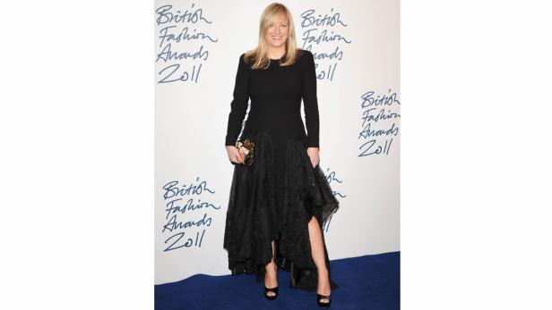 Sarah Burton ist Designerin des Jahres