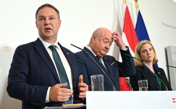 KLAUSUR DER BUNDESREGIERUNG / MINISTERRAT: BABLER/STOCKER/MEINL-REISINGER KLAUSUR DER BUNDESREGIERUNG / MINISTERRAT: BABLER/STOCKER/MEINL-REISINGER
