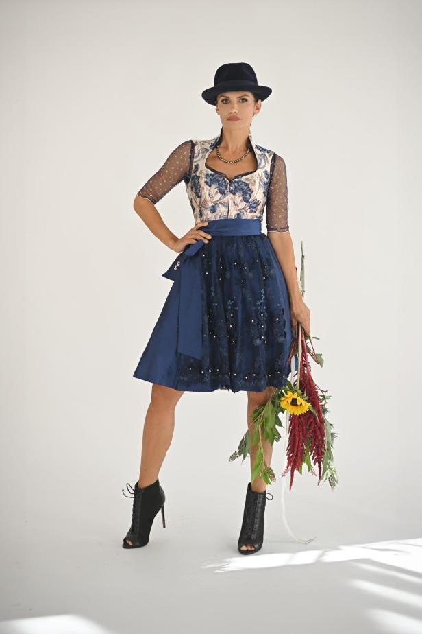 Tanja Duhovich im DIrndl