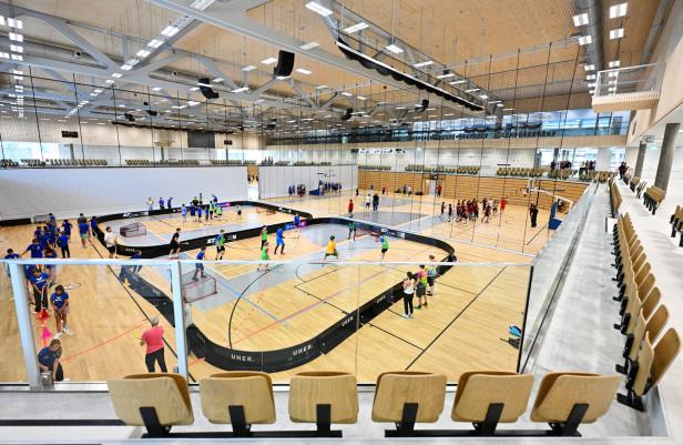++ THEMENBILD ++ SPORT ARENA WIEN