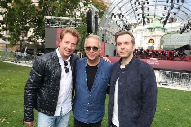 Bariton Boris Pinkhasovich, Dirigent Bertrand de Billy und Tenor Benjamin Bernheim.