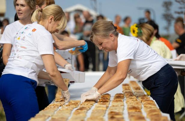 CROATIA-FOOD-DRINK-OFFBEAT-GUINNESS WORLD RECORDS