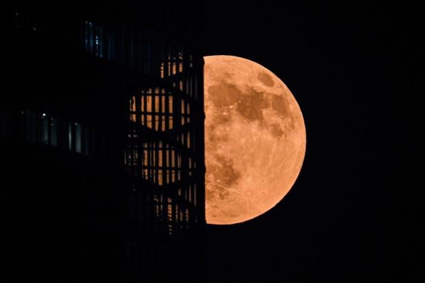 "Blutmond" über Österreich: So spektakulär war die totale Mondfinsternis