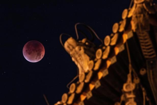 "Blutmond" über Österreich: So spektakulär war die totale Mondfinsternis