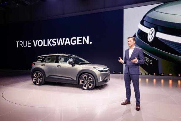 Thomas Schäfer und der neue ID. CROSS Concept.