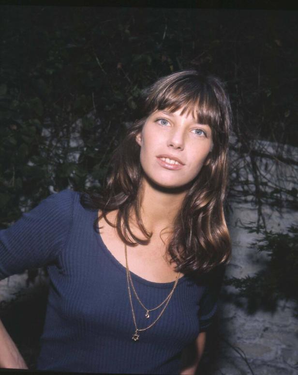 Sängerin und Schauspielerin Jane Birkin auf einem Foto aus dem Jahr 1971 mit offenem Haar.
