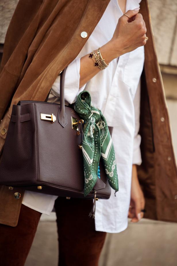 Streetstyle während der Pariser Fashion Week Herbst/Winter 2025/2026 – Tag sechs.