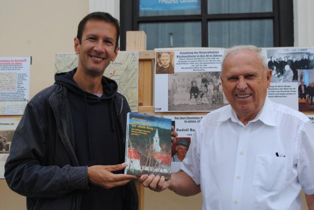 Pfarrvikar Ivan Vukcevic und Autor Otto Fruhmann