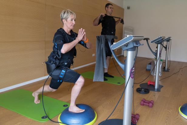 Medizinisches Elektrostimulationstraining (EMS), Mag. Julia Codet, Hollabrunn