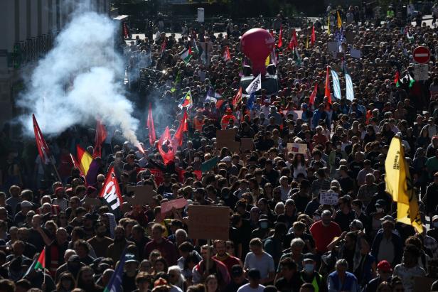 Nationwide strike and anti-government protests called by French unions in France