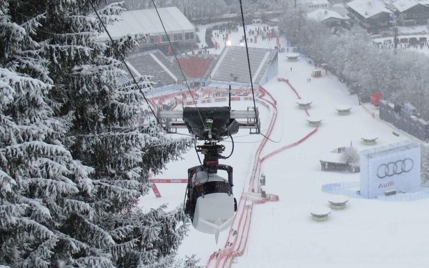 Höllenritt auf der größten Skibühne der Welt