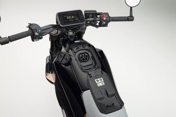 Honda WN7