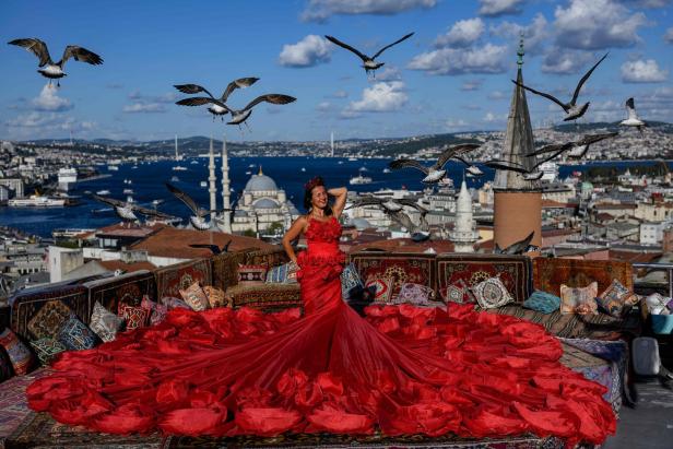 Posen am Bosporus TOPSHOT-TURKEY-LIFESTYLE-TOURISM