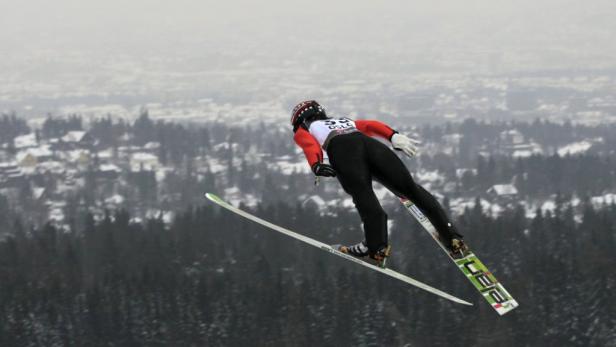 Erstmals Damen-Skisprung-Weltcup