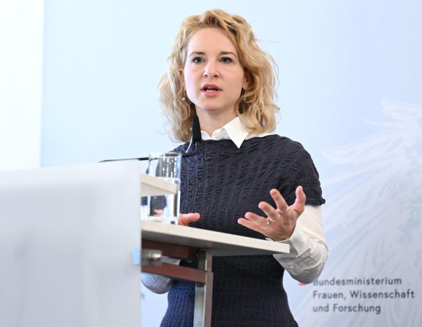 PK BUNDESMINISTERIUM FÜR FRAUEN, WISSENSCHAFT UND FORSCHUNG (BMFWF) "NATIONALEN AKTIONSPLAN GEGEN GEWALT AN FRAUEN": HOLZLEITNER
