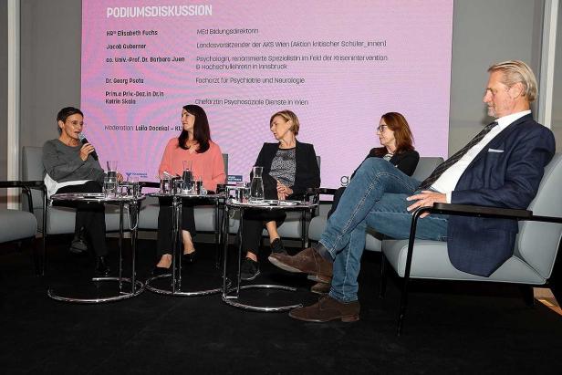 Podiumsdiskussion ganznormal.at, Ringturm