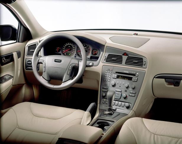 Volvo V70 Cockpit