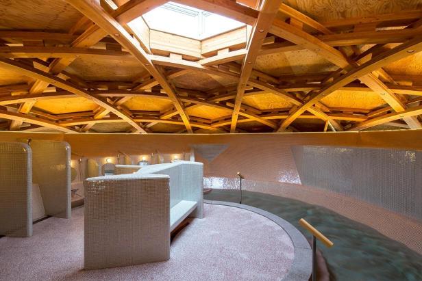 06-Shonai-Suiden-Terrasse-Hotel-Shigeru-Ban