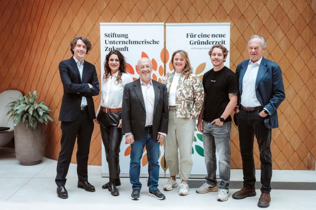 v.l.: Markus Raunig, Monika Köppl-Turyna, Hansi Hansmann, Lisa-Marie Fassl, Christian Trummer, Andreas Treichl.