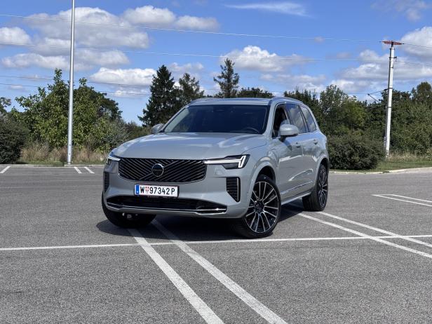 Volvo XC90