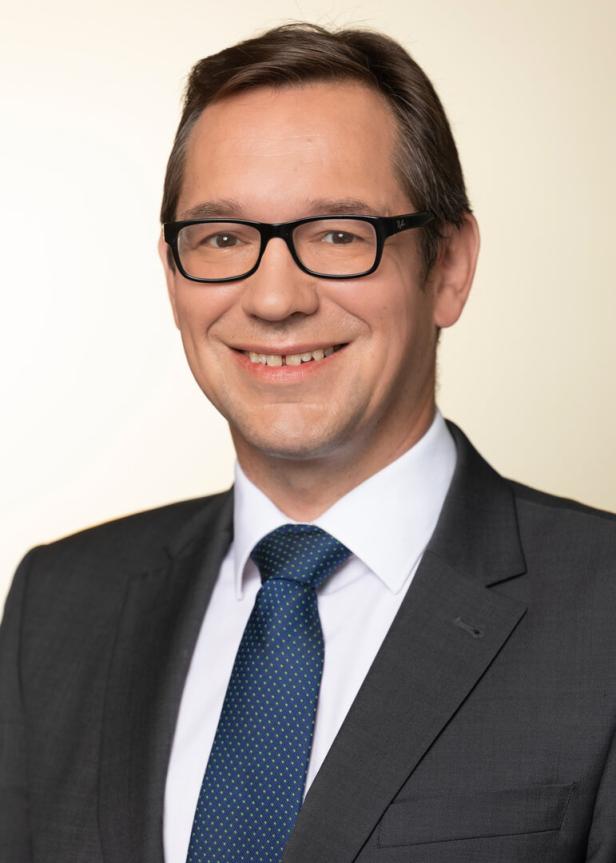Gerhard Winzer, Mann mit Brille, Erste Asset Management.