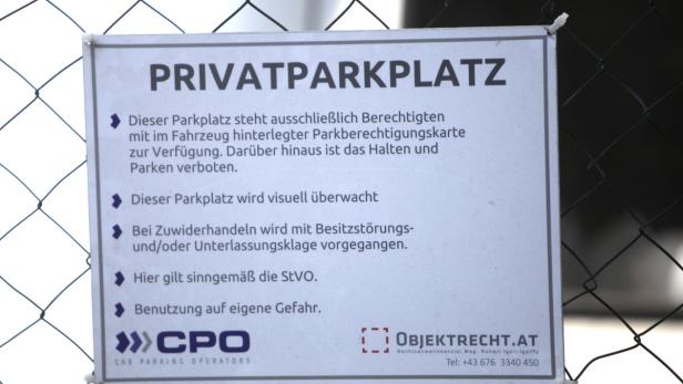 "Abzocke" auf Parkplatz vor Bezirksgericht