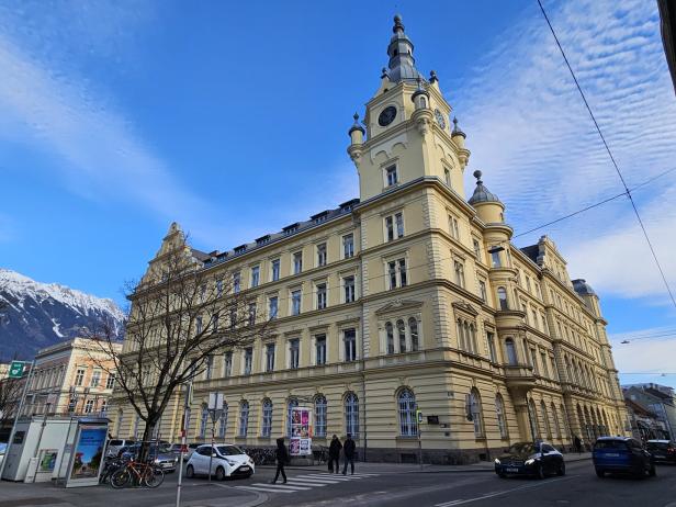 Alte Hauptpost in Innsbruck / MCI
