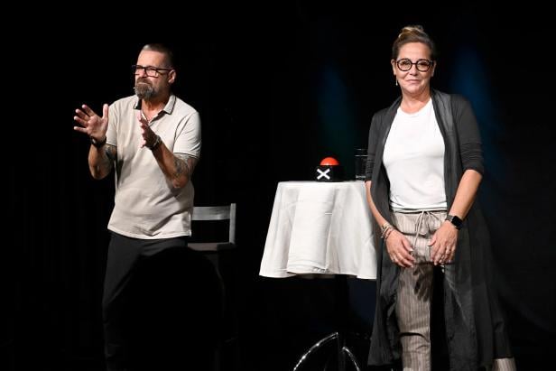 Weinzettl & Rudle: Wenn das Smartphone in der Küche „pfrrrt pfrrrt“ macht