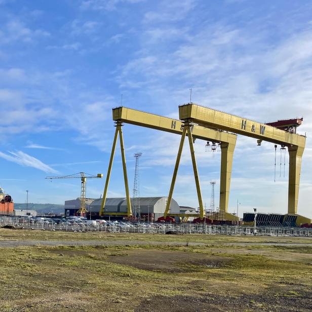 Die gelben Kräne von Harland & Wolff