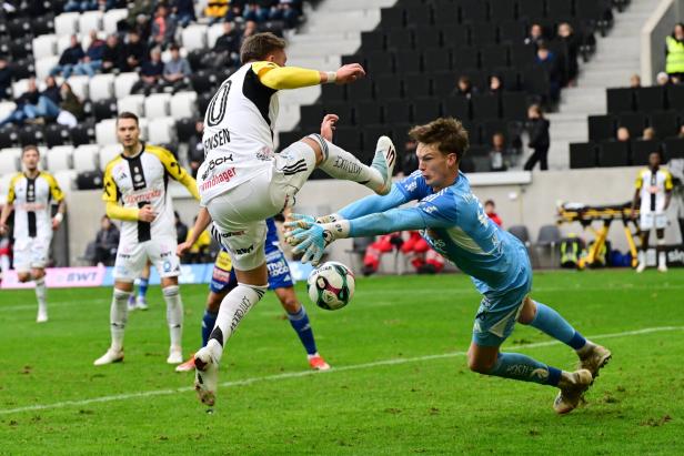 FUSSBALL: ADMIRAL BUNDESLIGA/ 9. RUNDE: LASK LINZ - TSV EGGER GLAS HARTBERG