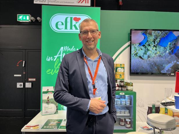 Efko-Chef Thomas Krahofer auf der Anuga Efko-Chef Thomas Krahofer bei seinem Messestand