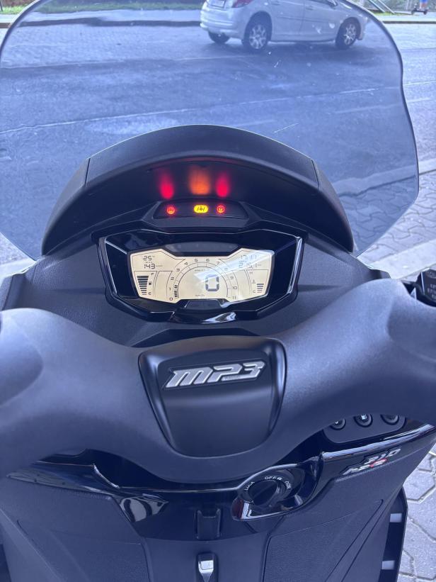 Piaggio MP3 310
