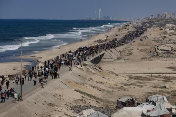 Waffenruhe in Kraft, Tausende Palästinenser kehren an Heimatorte zurück