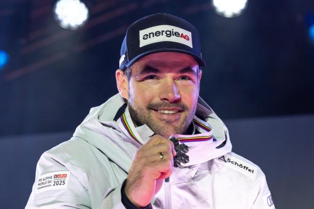 Bei der Ski-WM in Saalbach-Hinterglemm gewann Vincent Kriechmayr in der Abfahrt die Silbermedaille